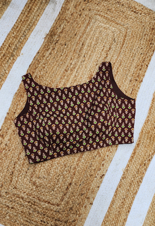 Mocha Muse Cotton Sleeveless Blouse