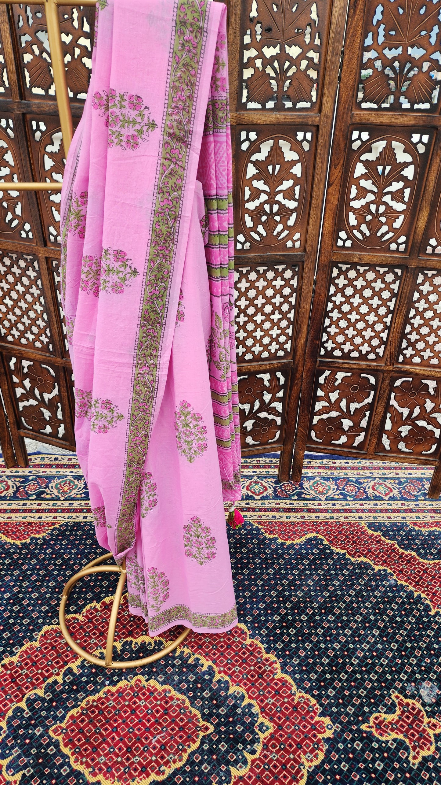Raang Paati Mulmul Saree