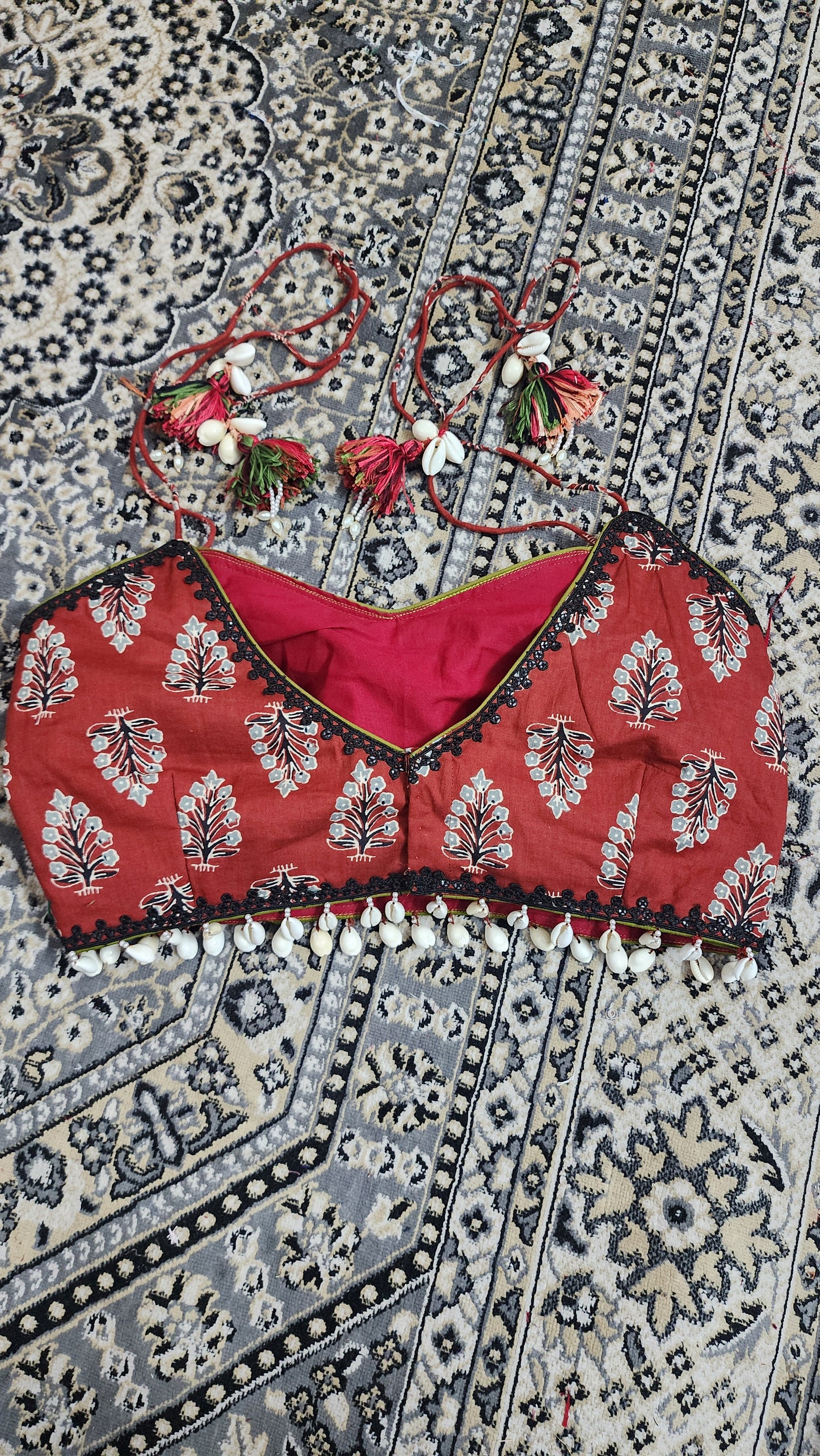 Binu Blouse