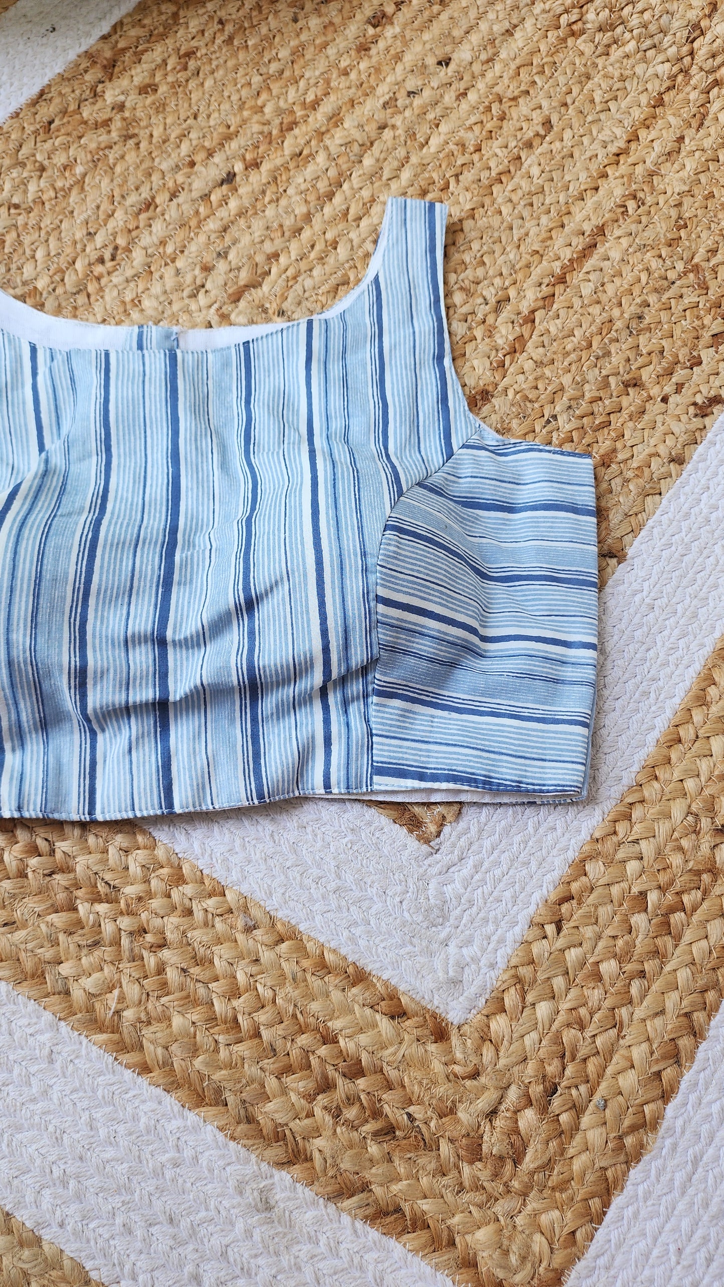 Striped Sleevless Blouse