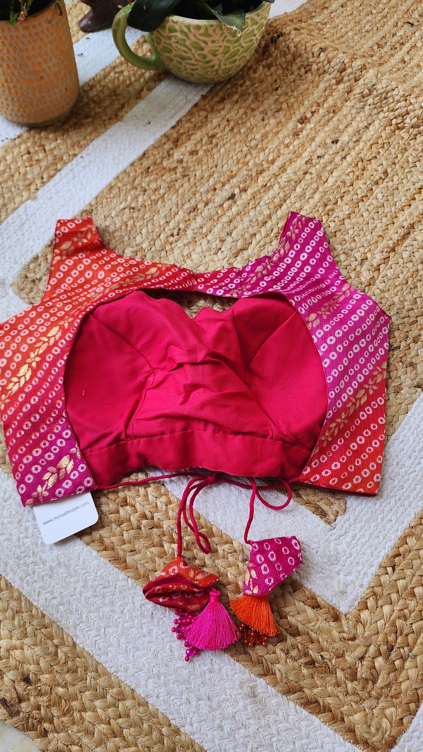 Chakachak Sleevless Blouse