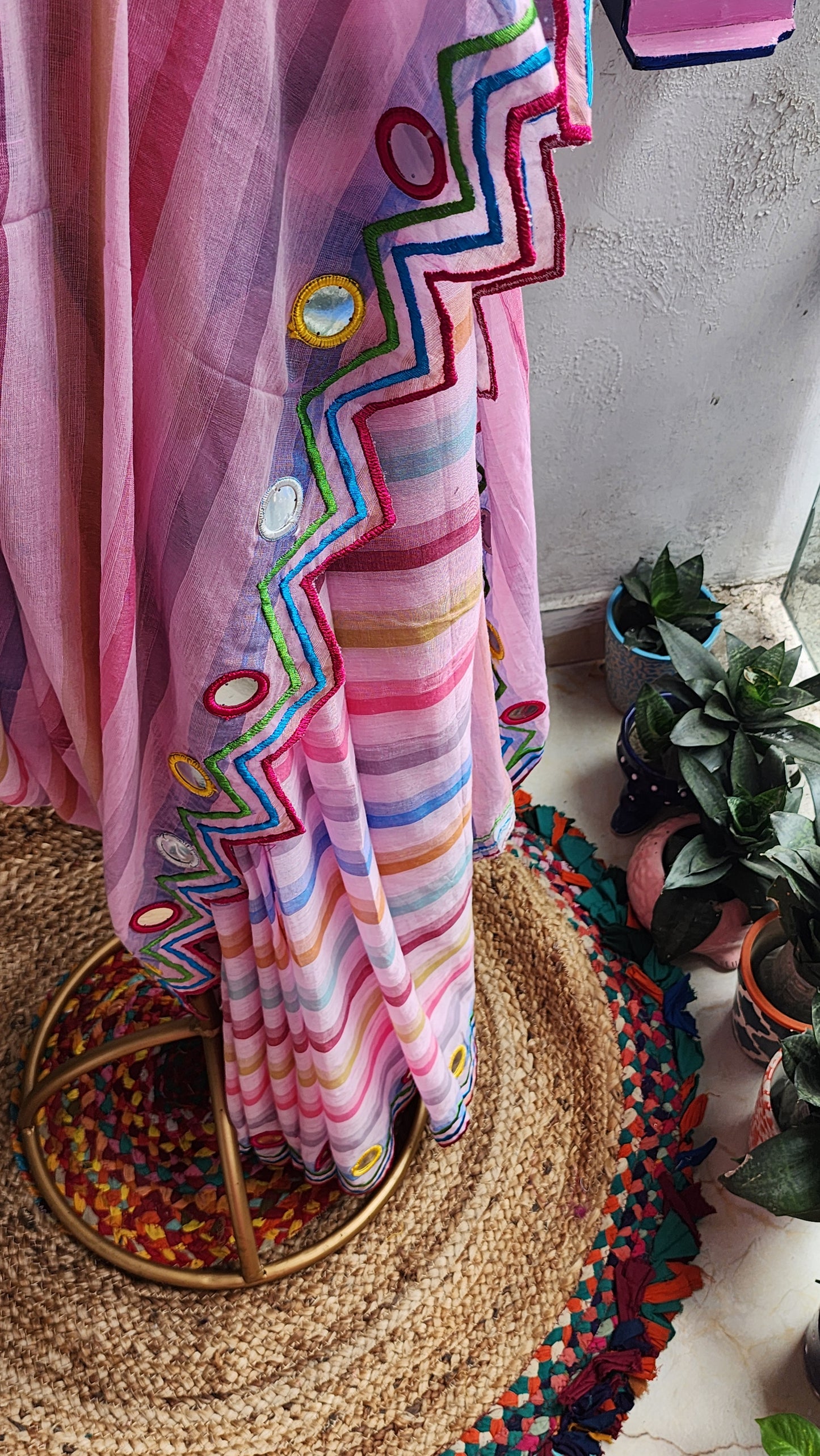 Khumar Mulmul Saree