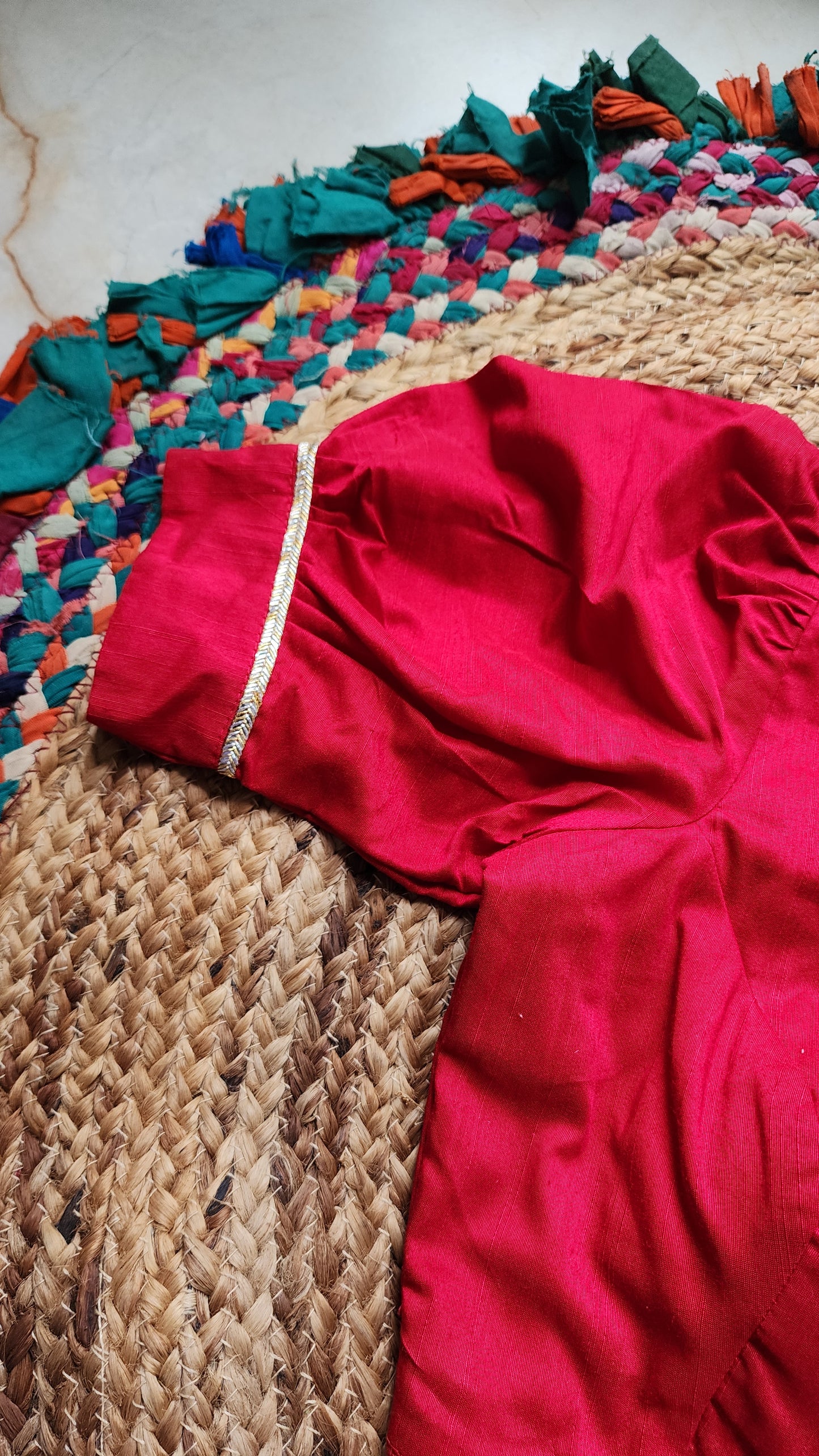 Red Puff SleevesBlouse