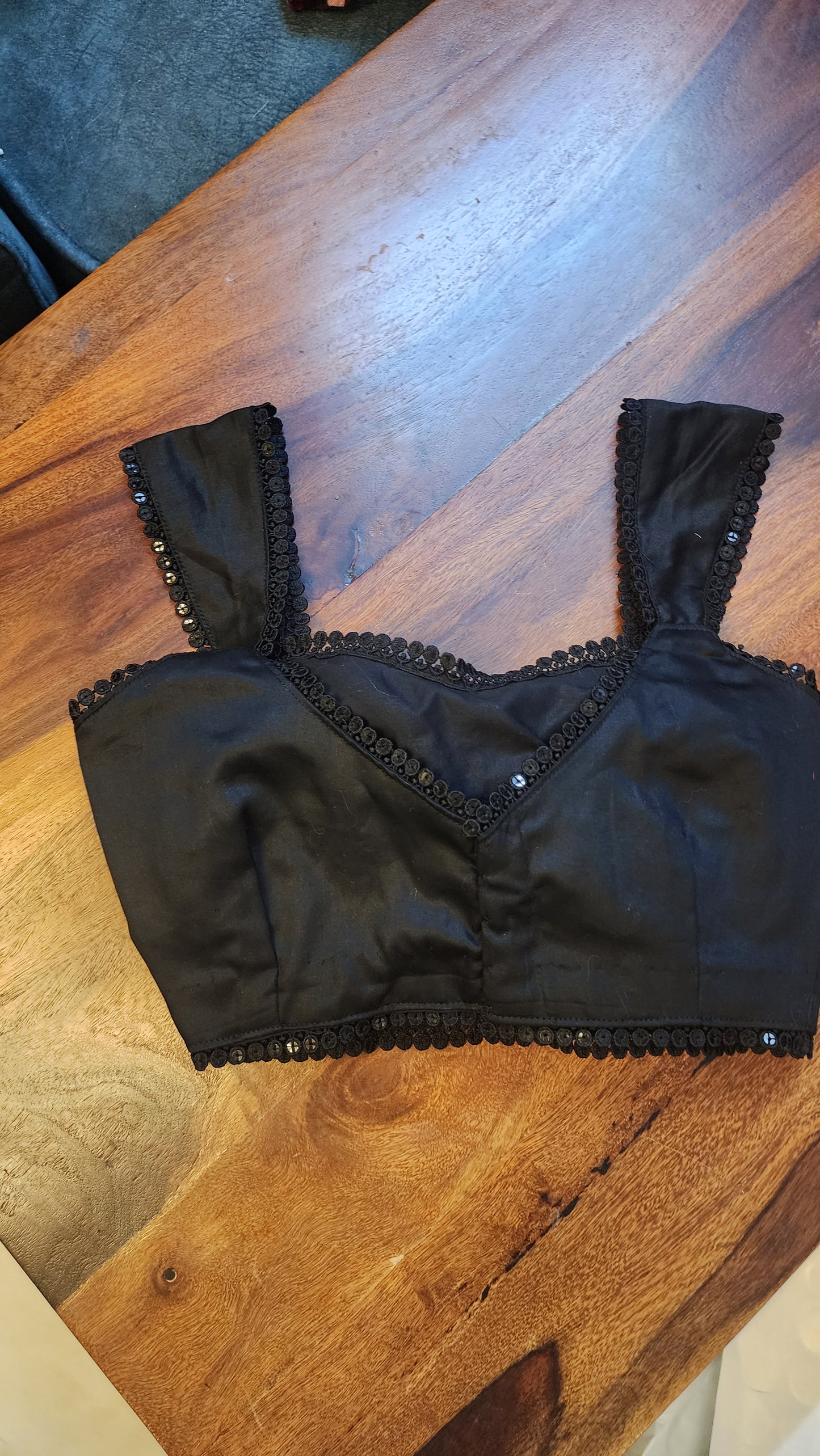 Kalo Chumki Blouse