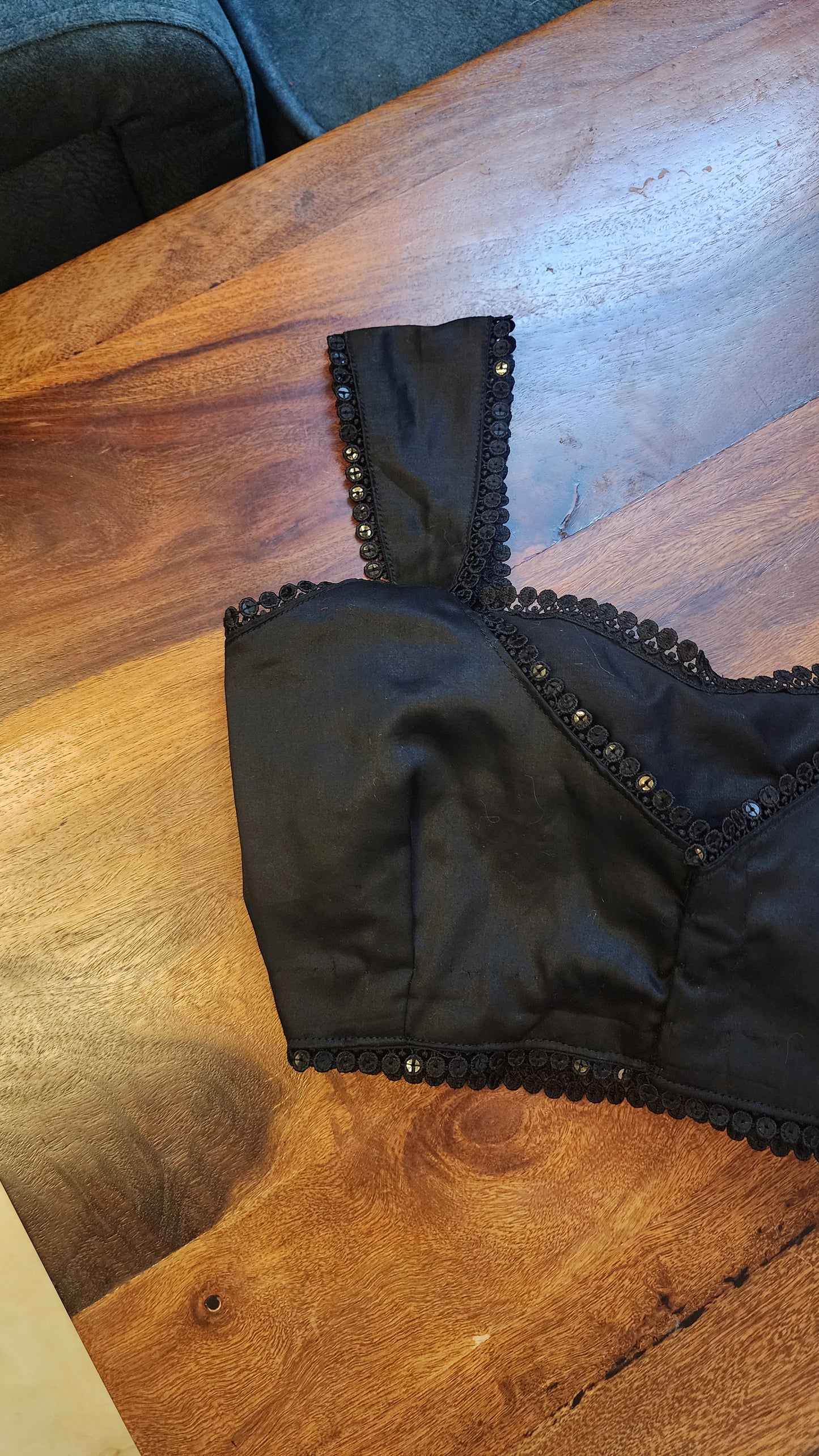 Kalo Chumki Blouse