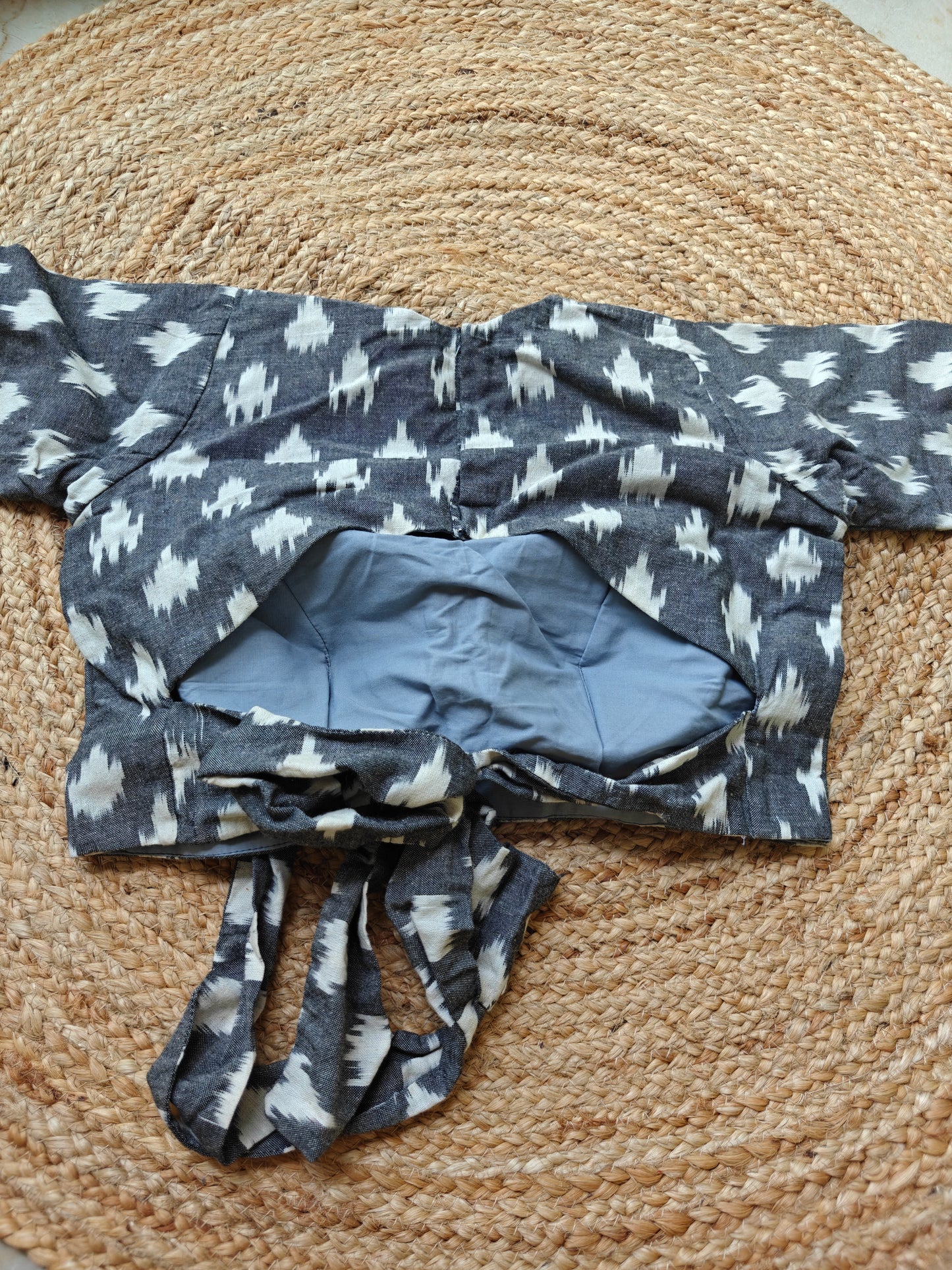 IKAT TIE UP BLOUSE (GREEN)