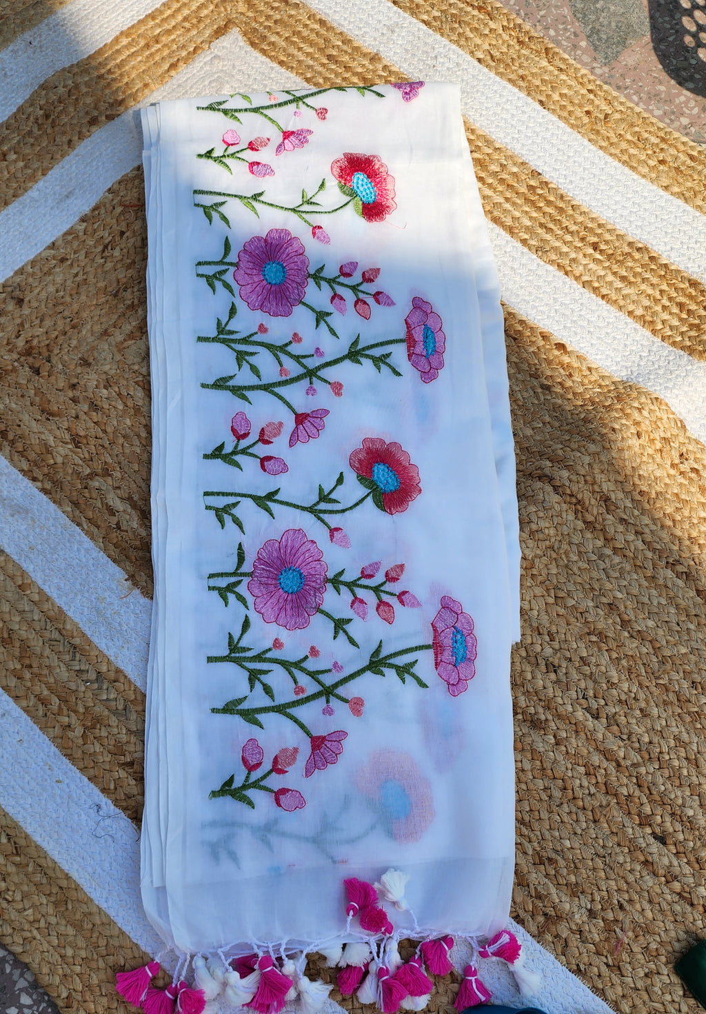 Secret Garden White Mulmul Saree