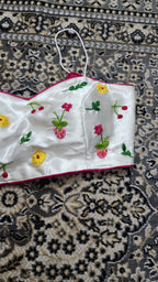 Nashila Phal  Blouse - White