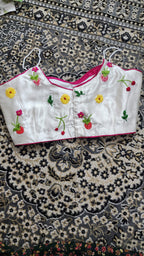Nashila Phal  Blouse - White
