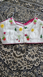 Nashila Phal  Blouse - White