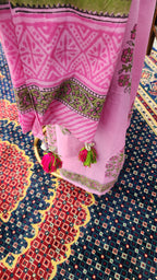 Raang Paati Mulmul Saree