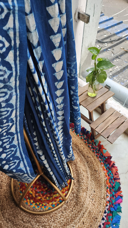 Aasmani Dhaga Mulmul Saree