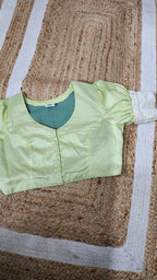 Pista Hakoba Puff Sleeve Blouse