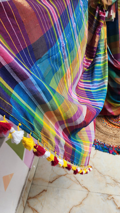 Checkmate Charm Mulmul Saree