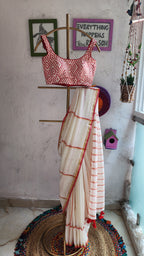 Laal Sada Cotton Saree