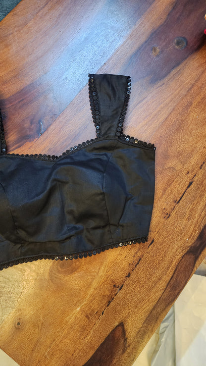 Kalo Chumki Blouse