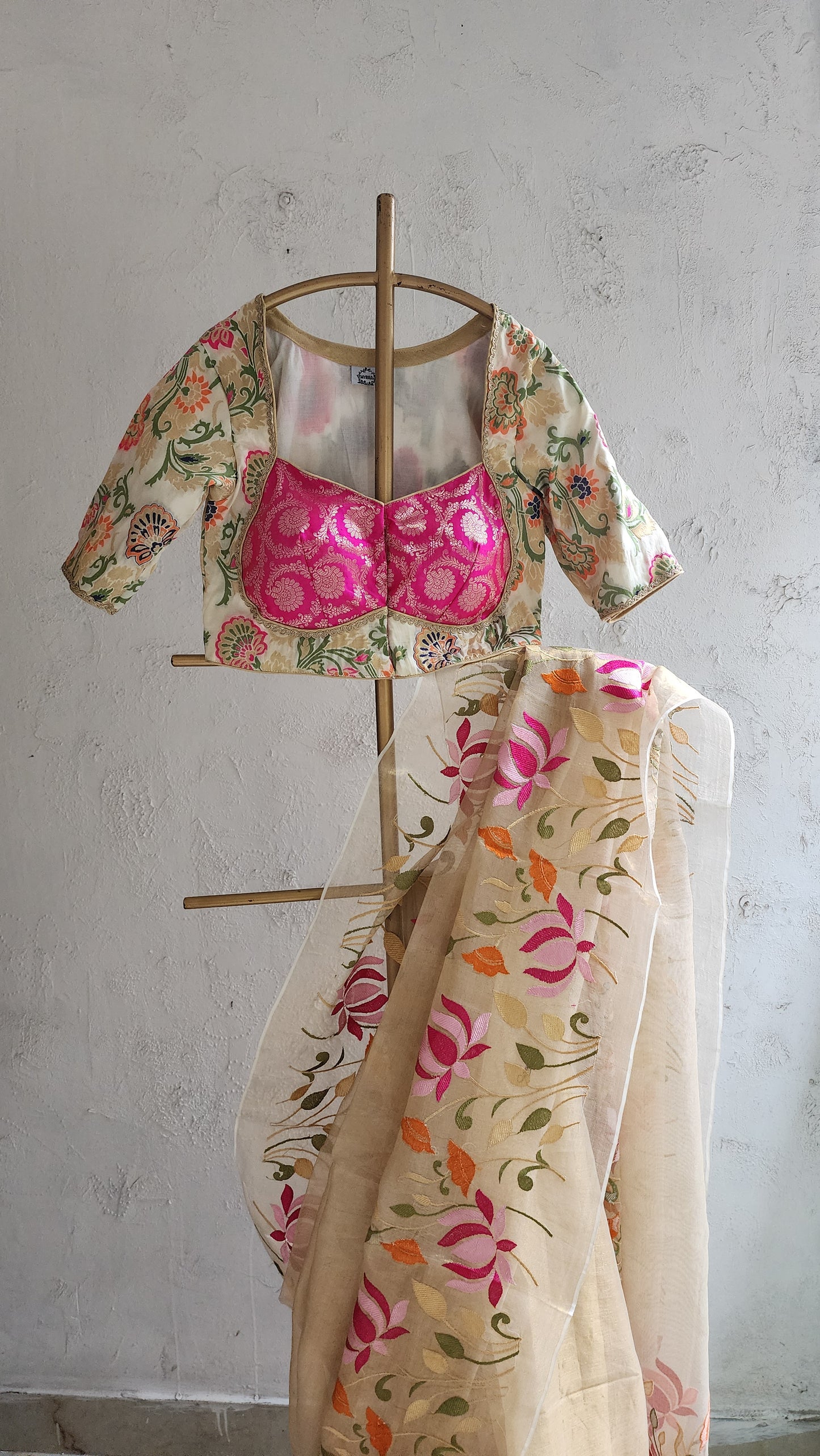 Safa Sheen Raga Saree