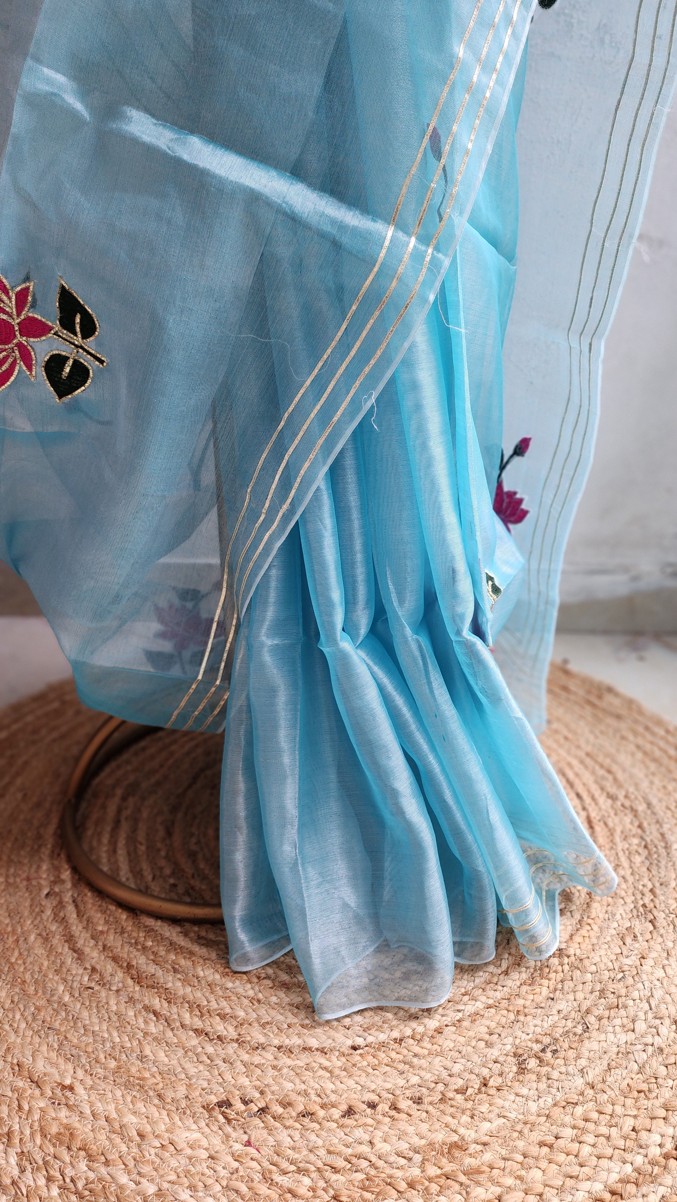 Firoja Kamal Saree