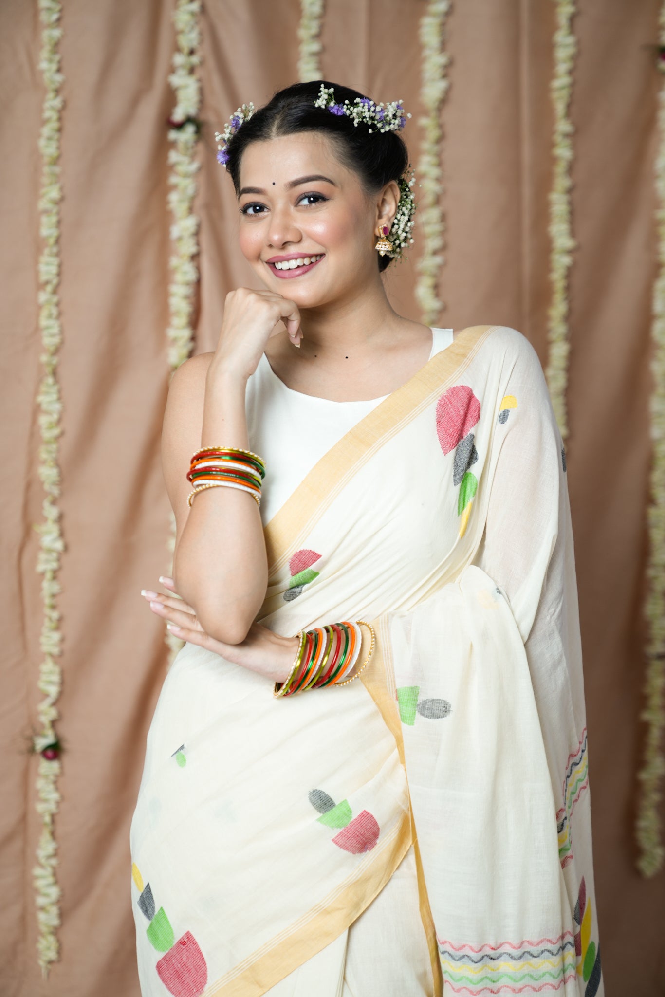 Off White Needle Work Jamdani  Saree