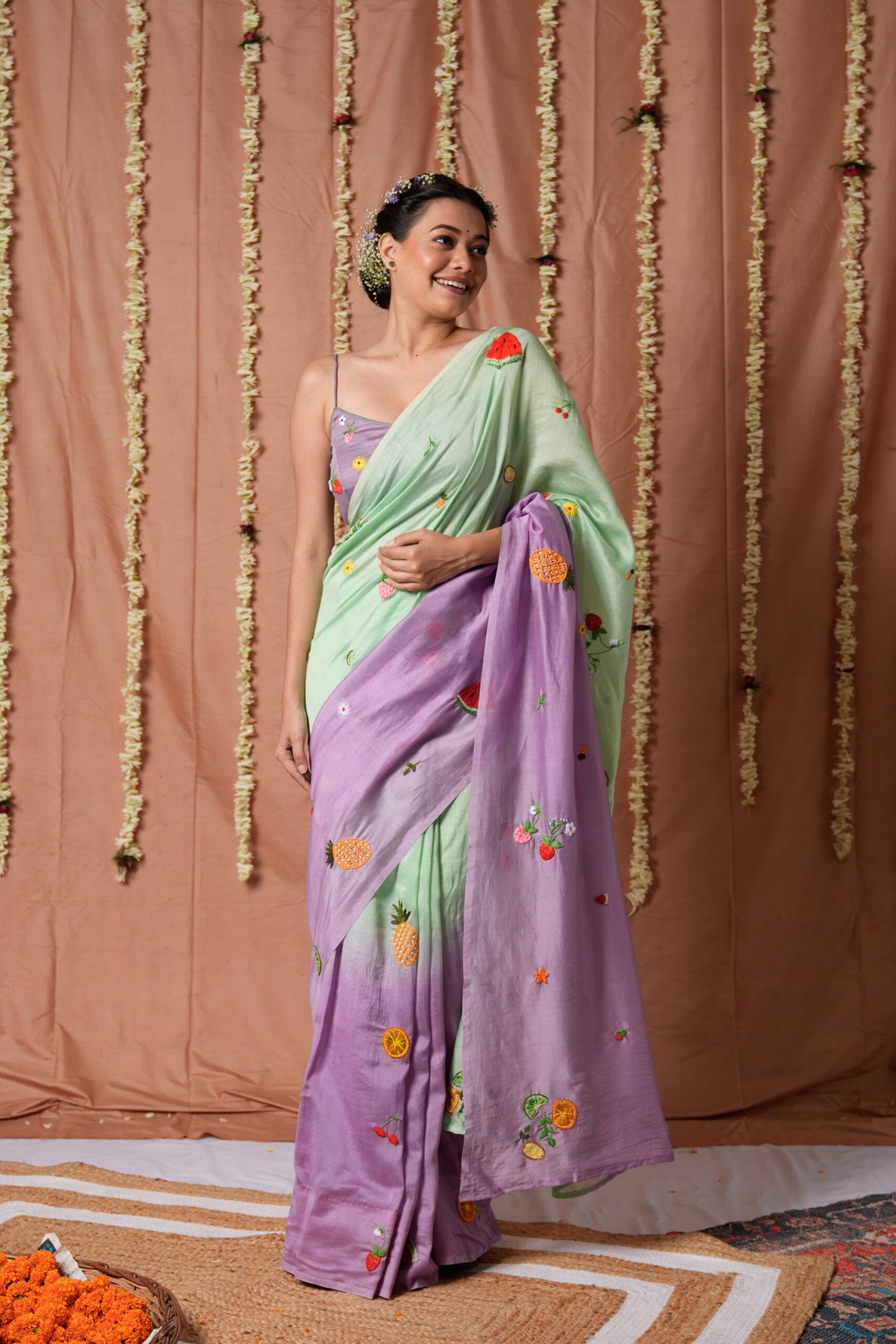 Nashila Phal Saree