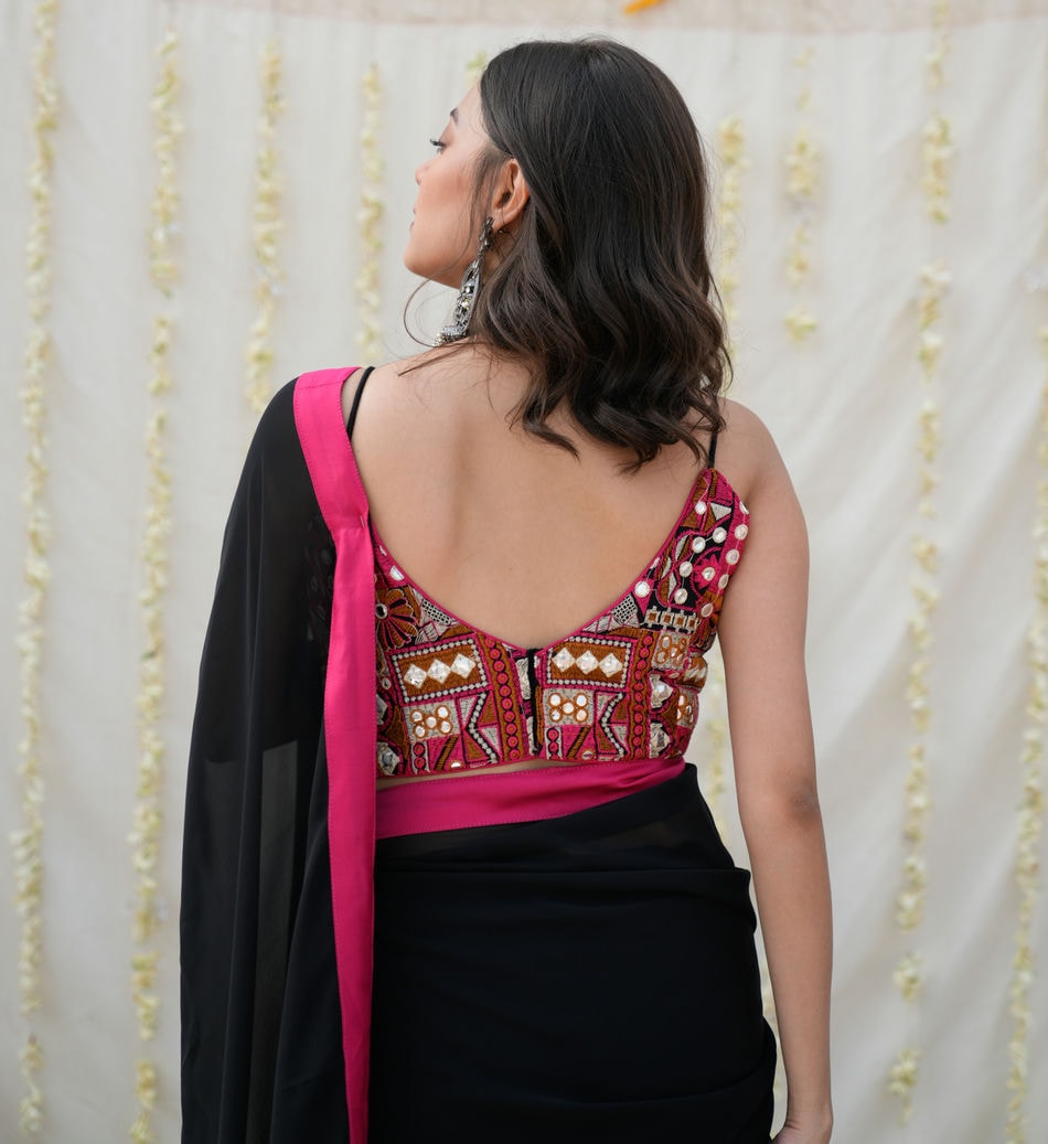 Phuljhadi Blouse