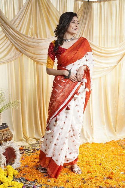 Laal Paar Sada Saree