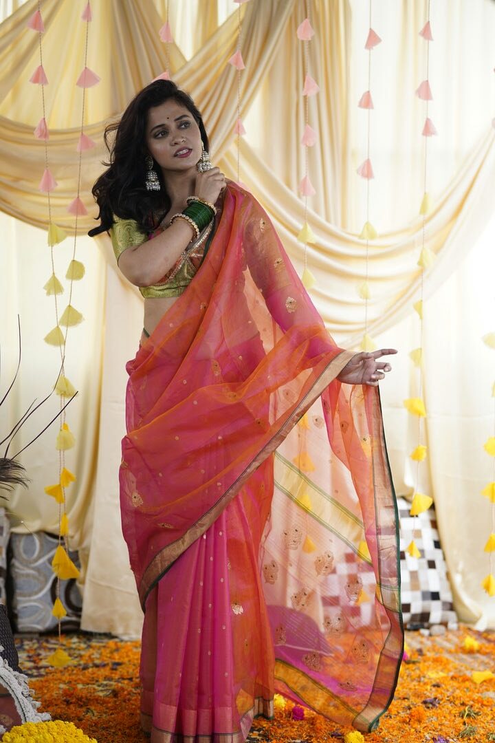 Mehraab Saree