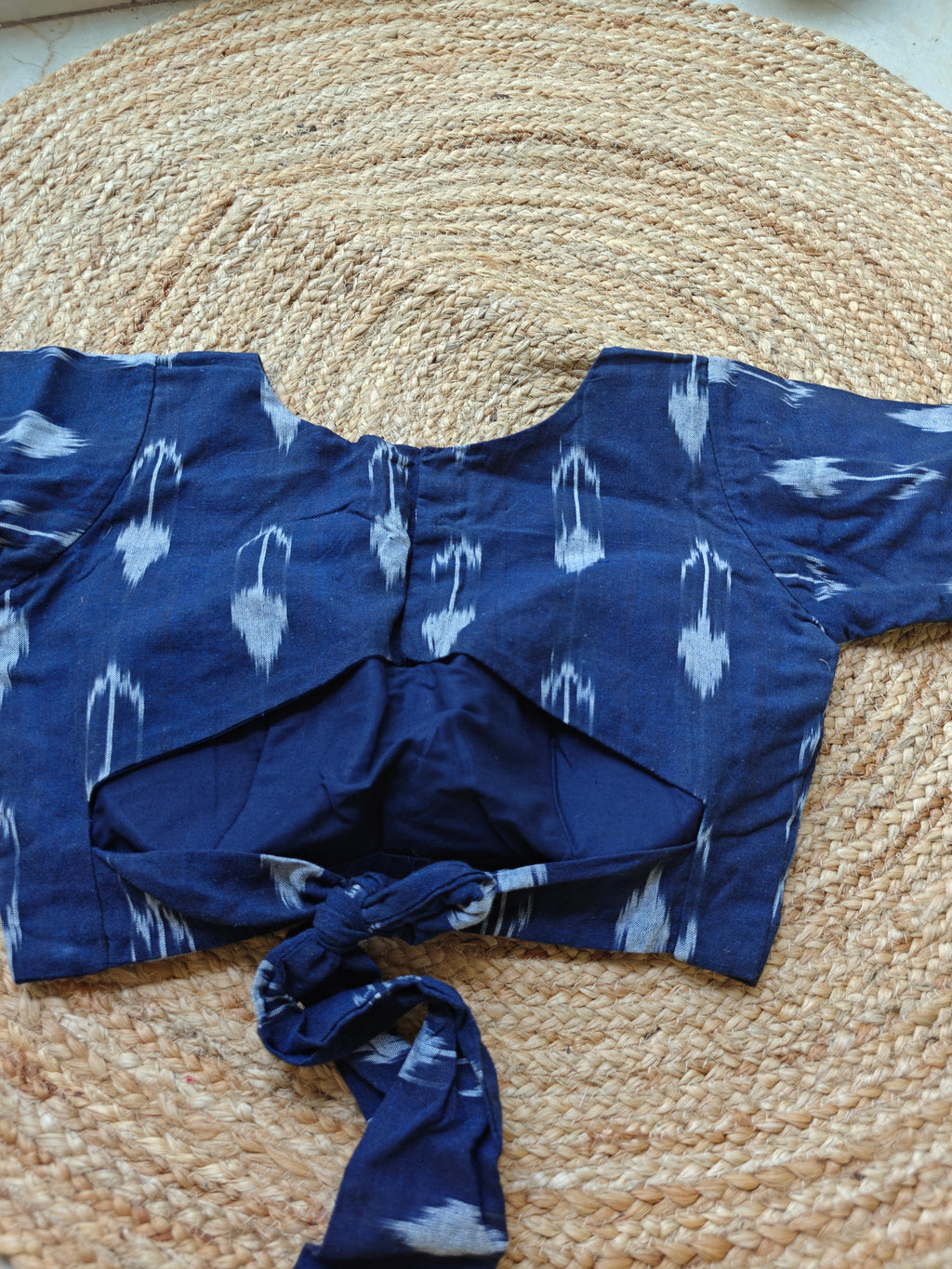 IKAT TIE UP BLOUSE (GREEN)