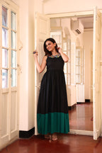 Elara Maxidress- Black
