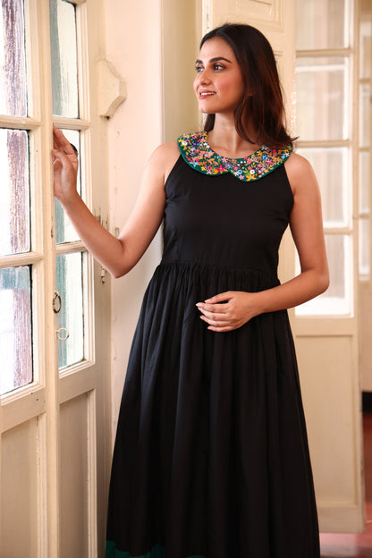 Elara Maxi Dress