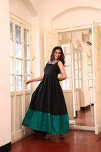 Elara Maxidress- Black