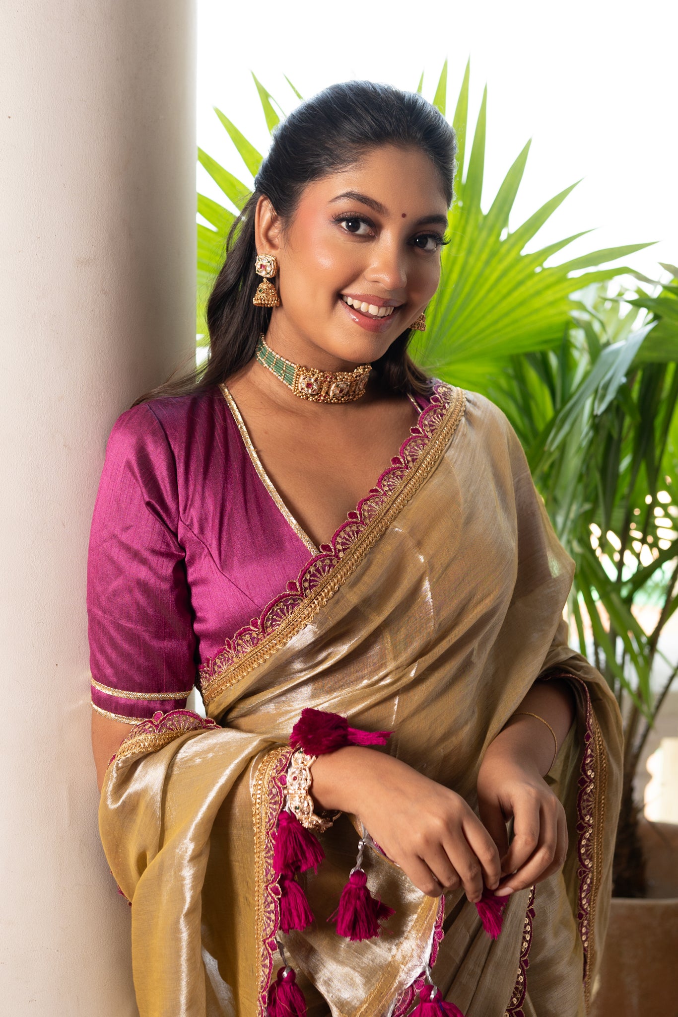 Haniya Tissue Raga  Saree