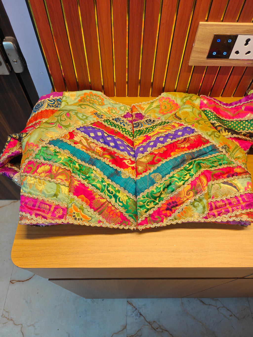 Nurjehaan Blouse-2