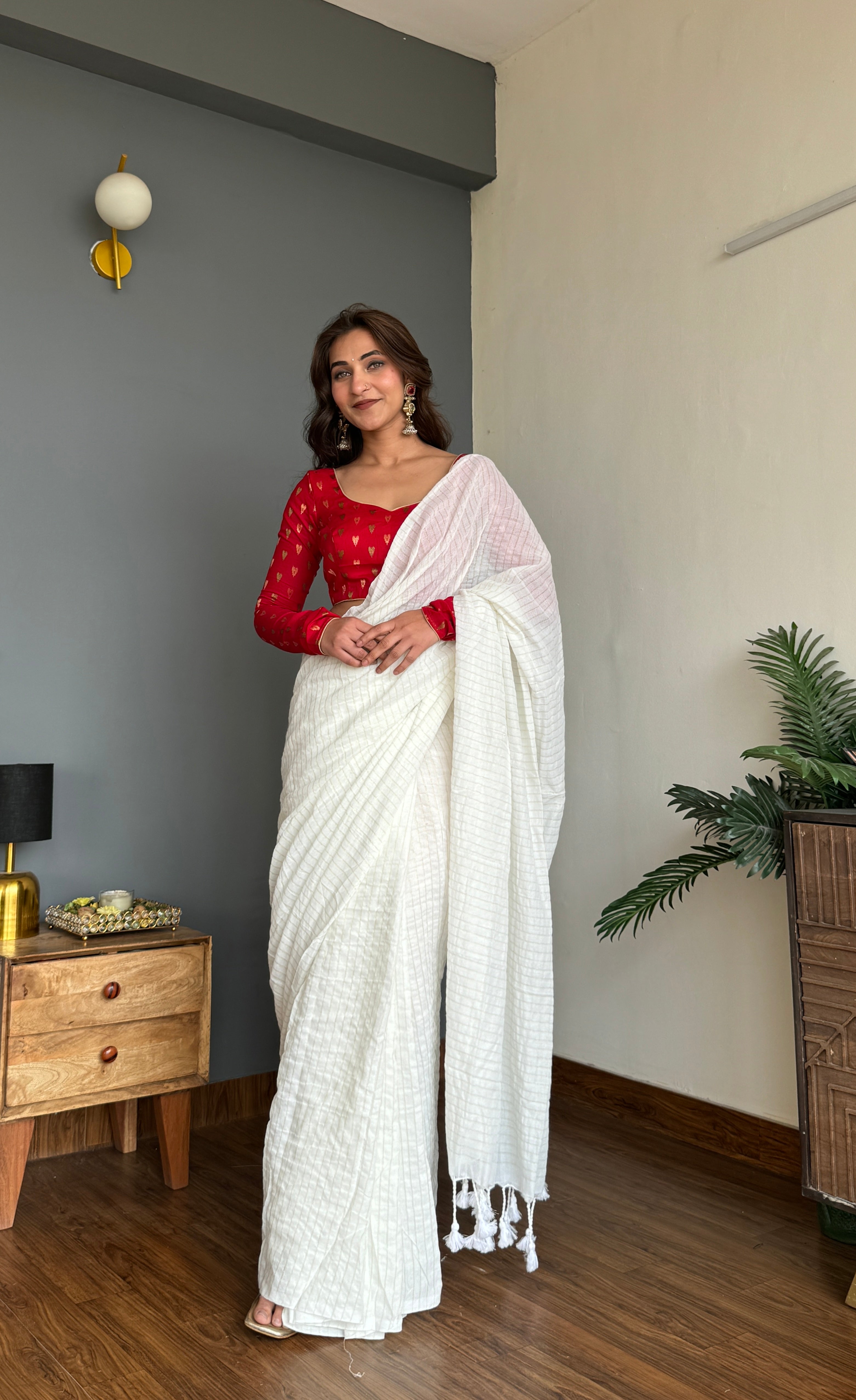 Aradhya Mulmul Saree