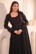 Noor Noir Maxidress
